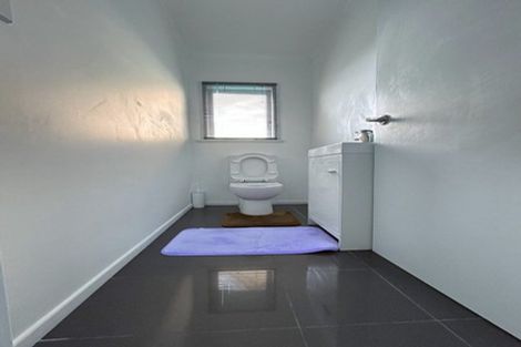 Photo of property in 99 Stanley Road, Glenfield, Auckland, 0629