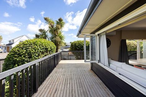 Photo of property in 8 Alison Street, Hamilton Lake, Hamilton, 3204