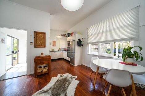 Photo of property in 41 Shamrock Street, Takaro, Palmerston North, 4412
