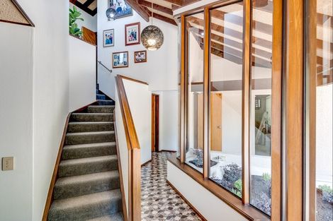 Photo of property in 10 Muritai Crescent, Havelock North, 4130