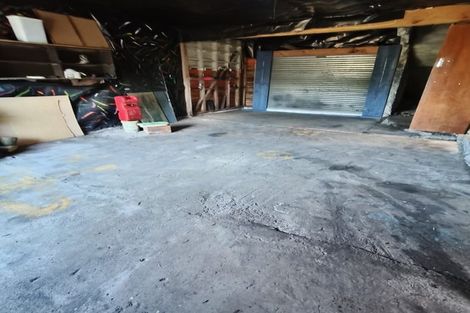 Photo of property in 14 Kokiri Street, Te Atatu South, Auckland, 0610