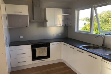 Photo of property in 32 Totara Street, Waiuku, 2123