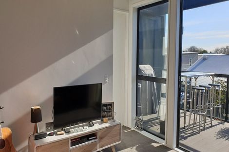 Photo of property in 4/275 Kilmore Street, Christchurch Central, Christchurch, 8011