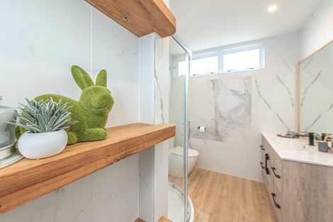 Photo of property in 9a Saint Leonard Street, Saint Johns Hill, Whanganui, 4501