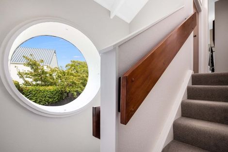 Photo of property in 6/354 Muritai Road, Eastbourne, Lower Hutt, 5013