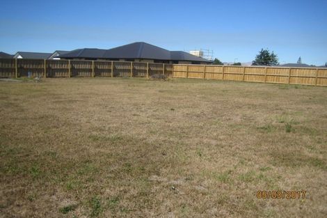 Photo of property in 137 Styx Mill Road, Casebrook, Christchurch, 8051