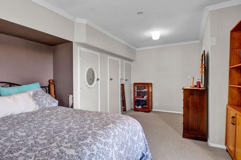 Photo of property in 13 Curtis Street, Stratford, 4332