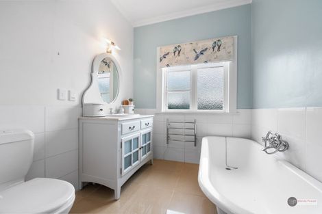 Photo of property in 17 Collingwood Street, Waterloo, Lower Hutt, 5011