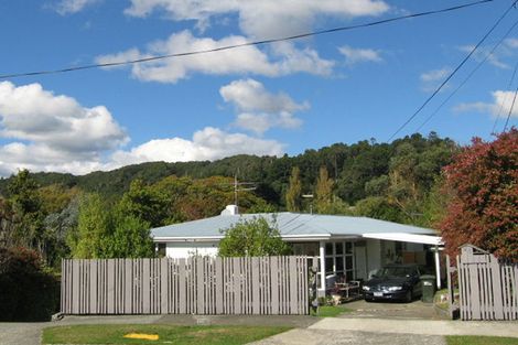 Photo of property in 45f1- Dowling Grove, Silverstream, Upper Hutt, 5019