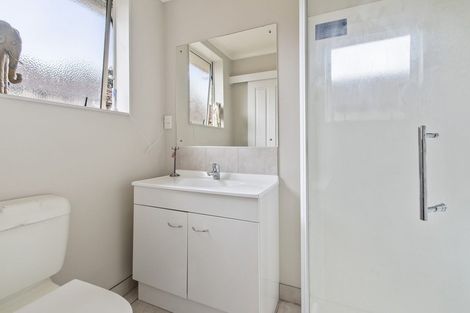 Photo of property in 182 Keri Vista Rise, Papakura, 2110