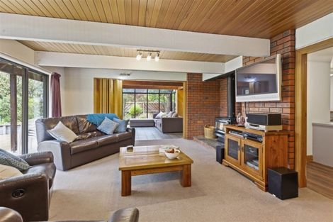 Photo of property in 12 Harrod Place, Rangiora, 7400