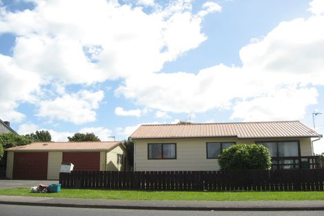 Photo of property in 116 Porchester Road, Papakura, 2110