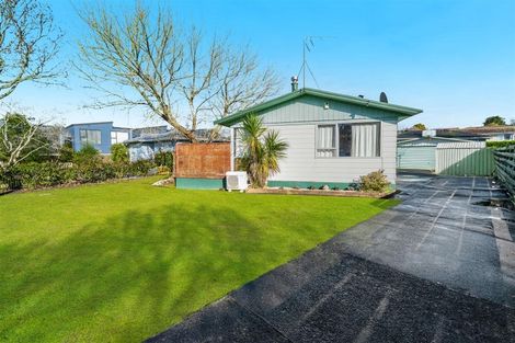 Photo of property in 7 Lipton Grove, Opaheke, Papakura, 2113