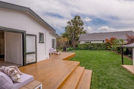 Photo of property in 43 Waimea Terrace, Beckenham, Christchurch, 8023