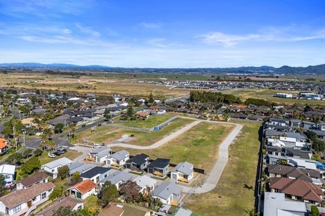Photo of property in 69 Riley Crescent, Papamoa Beach, 3118