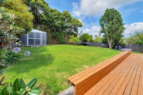 Photo of property in 15 Awaroa Road, Helensville, 0800