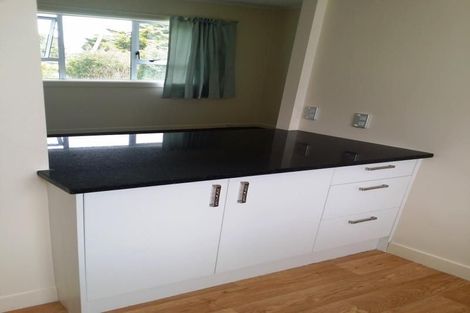 Photo of property in 16 Norana Avenue, Favona, Auckland, 2024