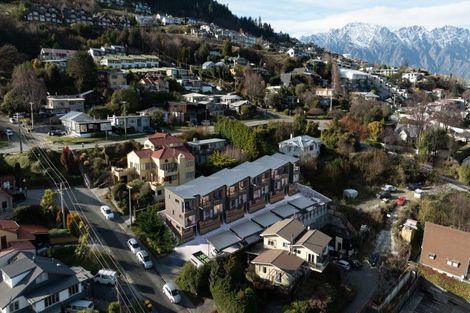 Photo of property in 7 Turner Street, Queenstown, 9300