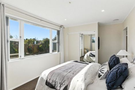 Photo of property in 49 Toru Road, Paraparaumu Beach, Paraparaumu, 5032