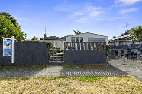 Photo of property in 10 Merton Street, Trentham, Upper Hutt, 5018