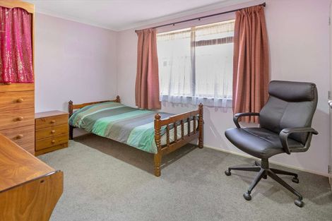 Photo of property in 23 Finchley Place, Hamilton East, Hamilton, 3216