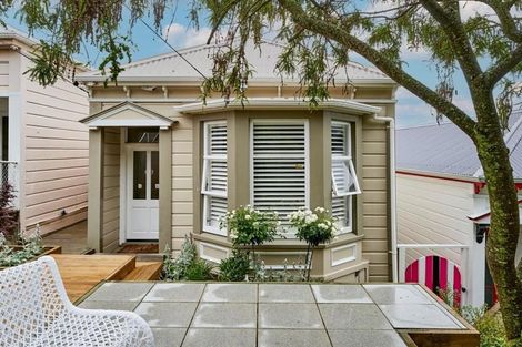 Photo of property in 59 Herald Street, Berhampore, Wellington, 6023