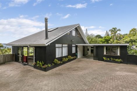 Photo of property in 44 Rewarewa Road, Te Atatu Peninsula, Auckland, 0610