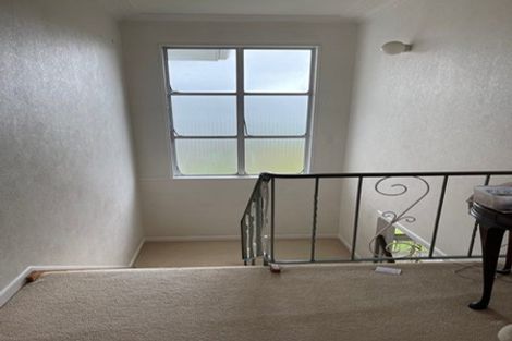 Photo of property in 7 Sea Spray Drive, Bucklands Beach, Auckland, 2012