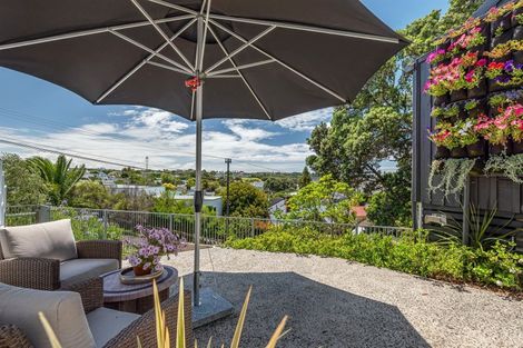 Photo of property in 91 Princes Street, Northcote Point, Auckland, 0627