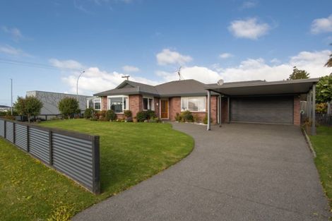 Photo of property in 1 Kopu Drive, Pyes Pa, Tauranga, 3112