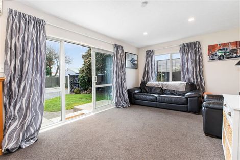 Photo of property in 2/7 Kissel Street, Templeton, Christchurch, 8042