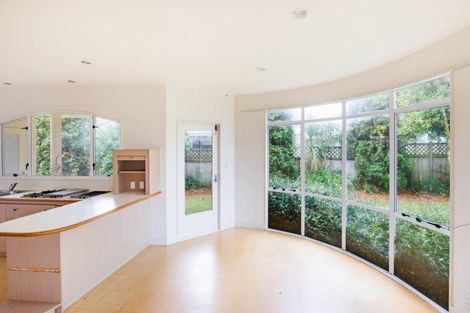 Photo of property in 5 Balcairn Place, Terrace End, Palmerston North, 4410