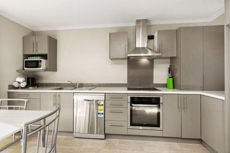 Photo of property in 31u2 Jones Crescent, Melville, Hamilton, 3206