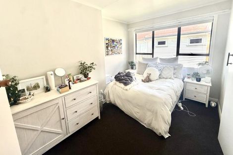 Photo of property in 2 Currey Crescent, Milford, Auckland, 0620