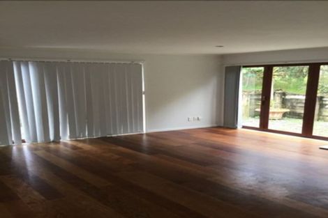 Photo of property in 10 Norma Avenue, Te Atatu South, Auckland, 0610