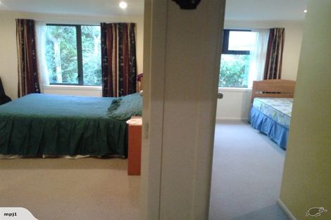 Photo of property in 3 Oswald Crescent, Paparangi, Wellington, 6037