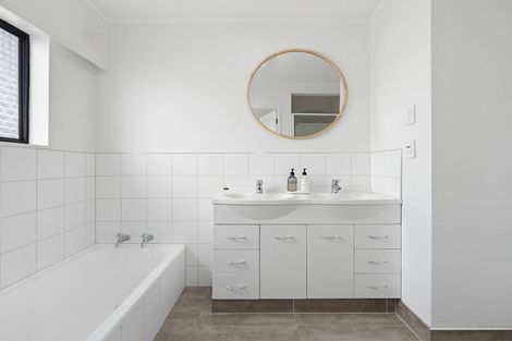 Photo of property in 6 Alpha Avenue, Coastlands, Whakatane, 3120