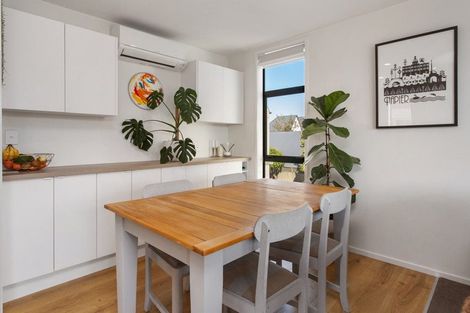 Photo of property in 2/166 Salisbury Street, Christchurch Central, Christchurch, 8013