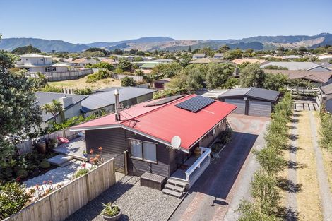 Photo of property in 140 Manly Street, Paraparaumu Beach, Paraparaumu, 5032