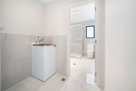 Photo of property in 9 Noia Way, Karaka, 2113