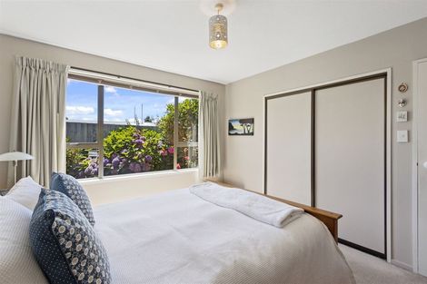 Photo of property in 22 Bowen Street, Upper Riccarton, Christchurch, 8041