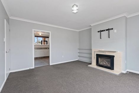 Photo of property in 2/54 Linwood Avenue, Linwood, Christchurch, 8011