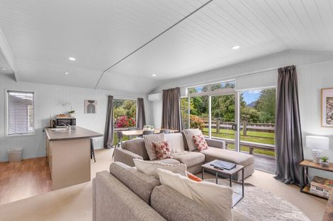 Photo of property in 20 Rangataua Rd (state Highway 49), Ohakune, 4625