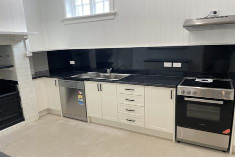 Photo of property in 9 Grass Street, Oriental Bay, Wellington, 6011