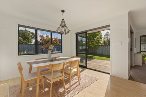 Photo of property in 15 Allington Place, Bethlehem, Tauranga, 3110