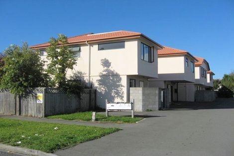 Photo of property in 68 Thackeray Place, Waltham, Christchurch, 8023