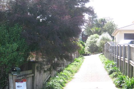 Photo of property in 28 Manu Place, Pinehill, Auckland, 0632