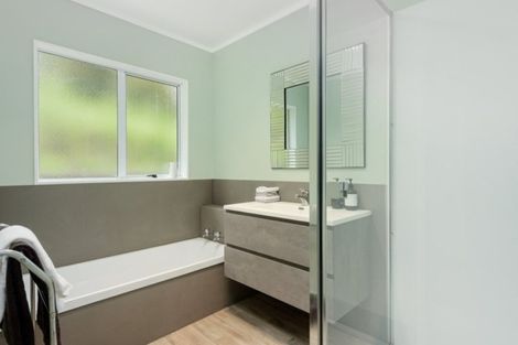 Photo of property in 35b Meander Drive, Welcome Bay, Tauranga, 3112