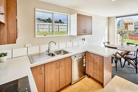 Photo of property in 10 Thimble Lane, Whitby, Porirua, 5024