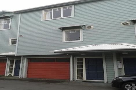 Photo of property in 10 Colombo Street, Hokowhitu, Palmerston North, 4410